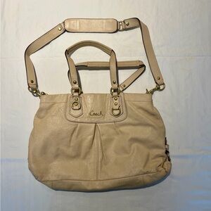 Coach Kristen Ivory Leather bag with shoulder and crossbody straps - convertible